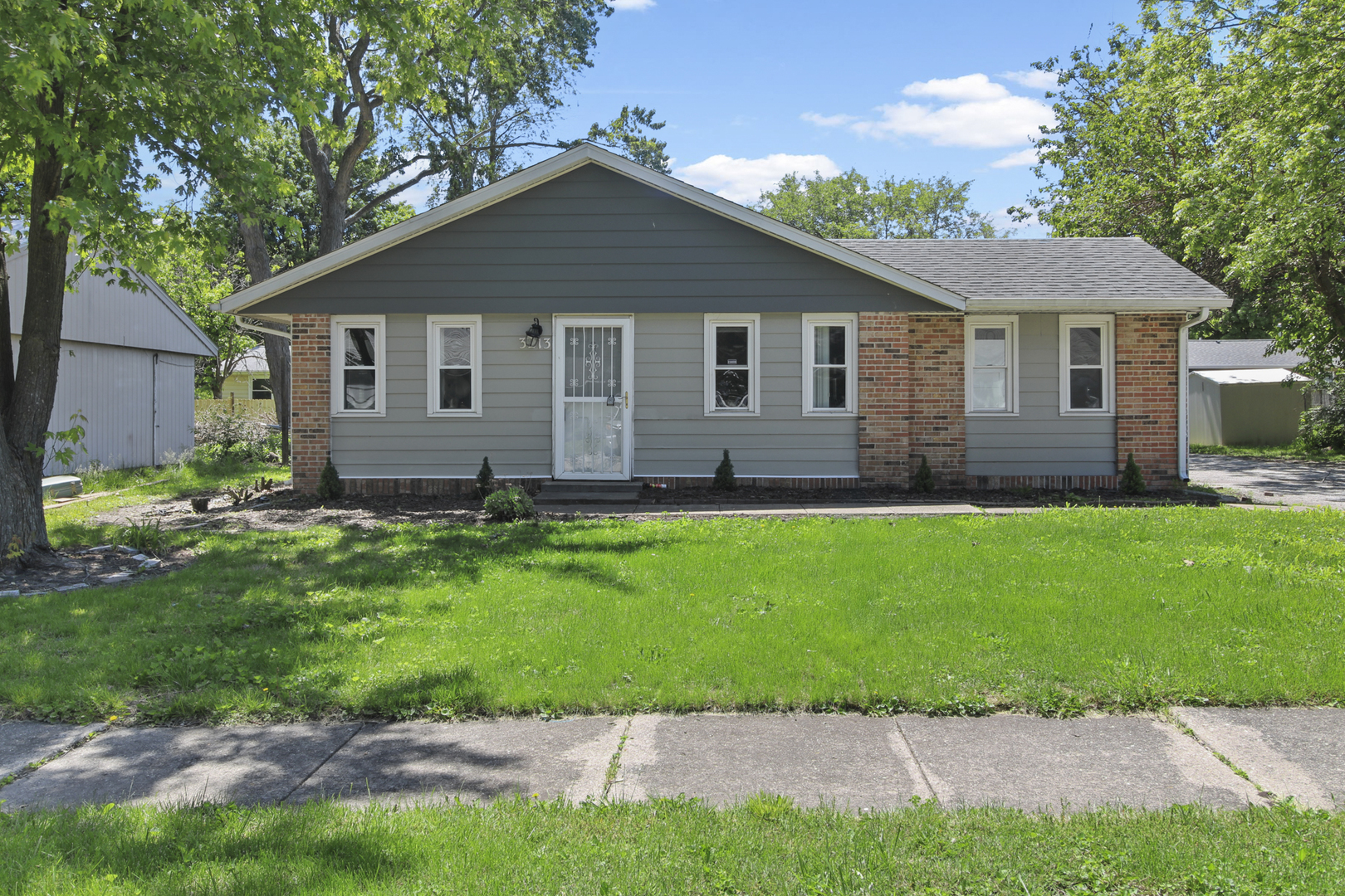 3213 Kimberly Drive
