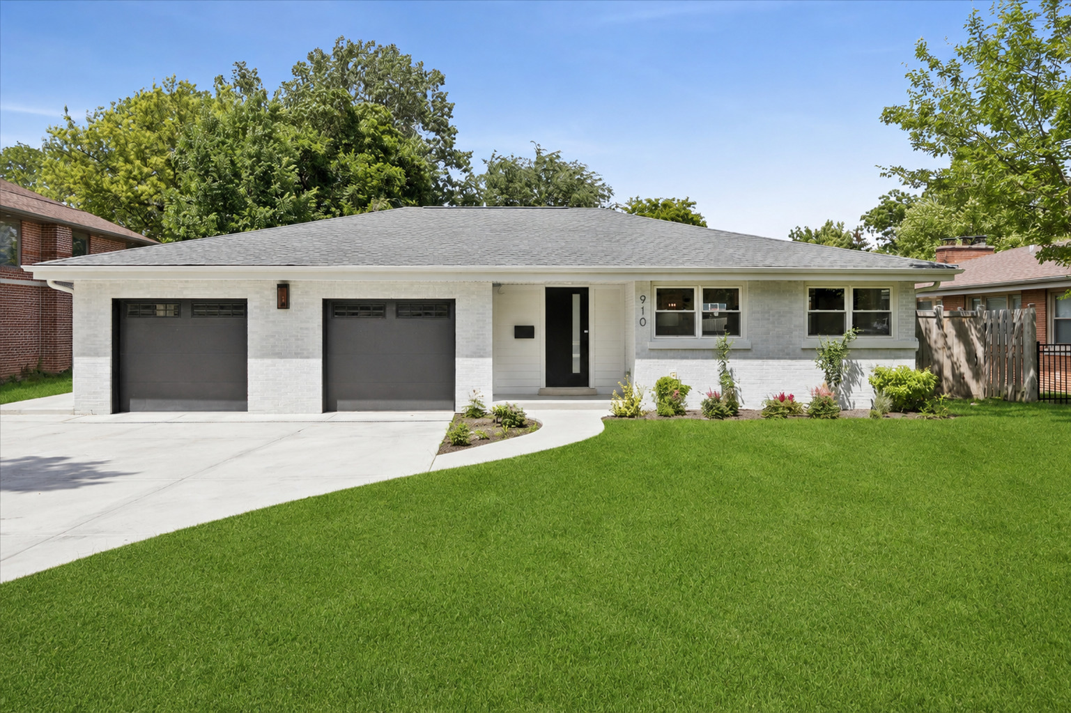 910 Glenview Road