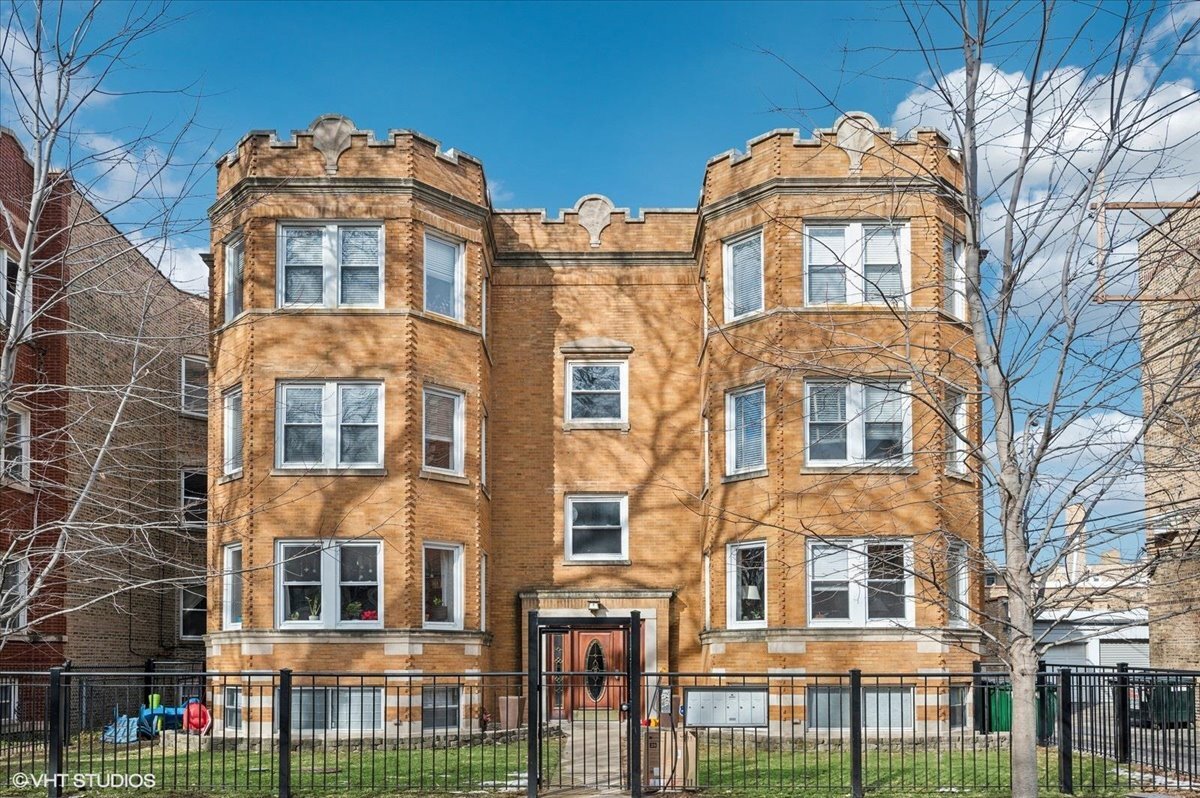 2018 Farragut Avenue