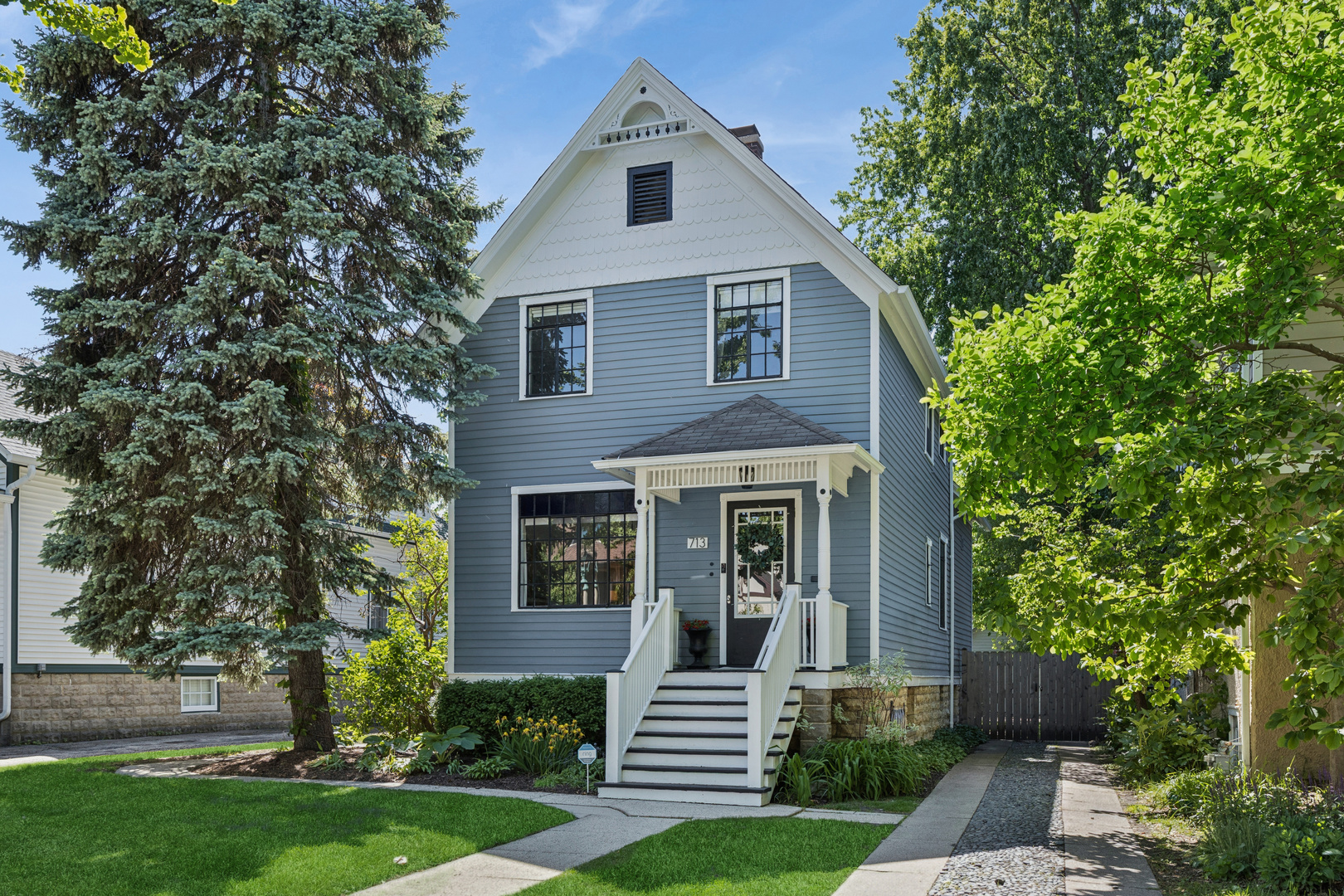 713 Marion Street