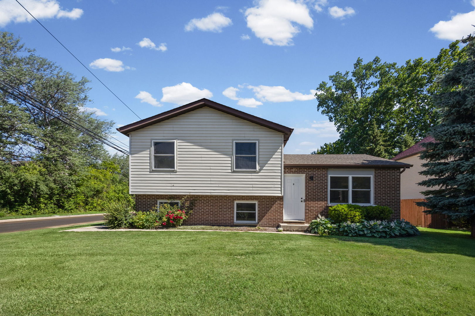 2948 Argonne Drive