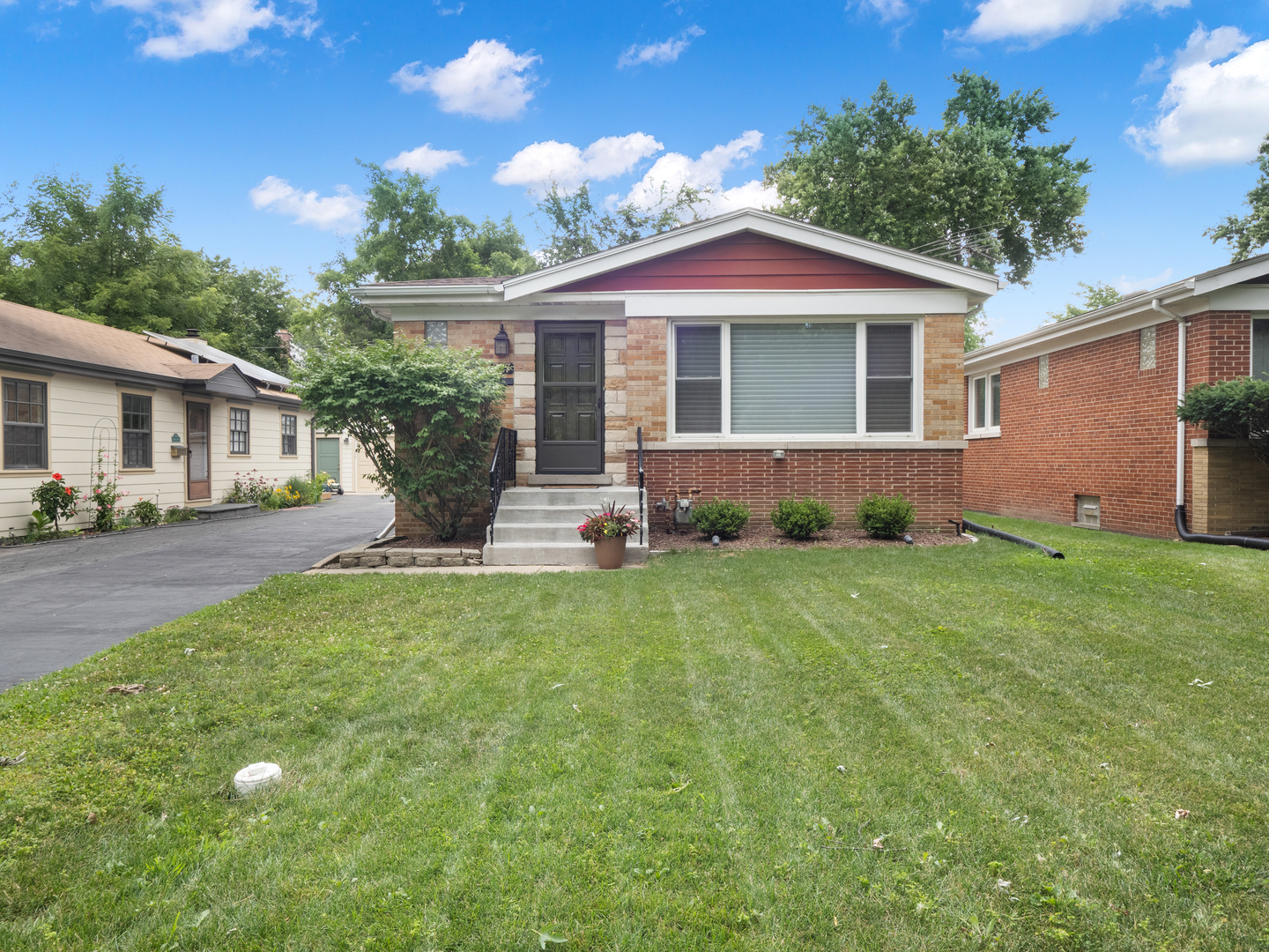 727 Harms Road