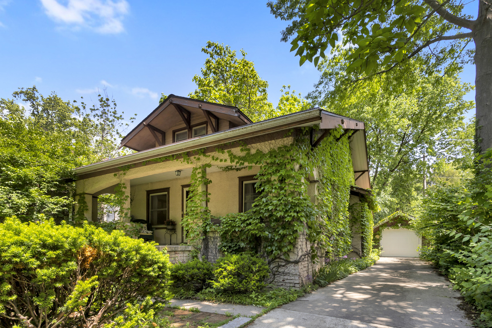 1004 Orchard Street