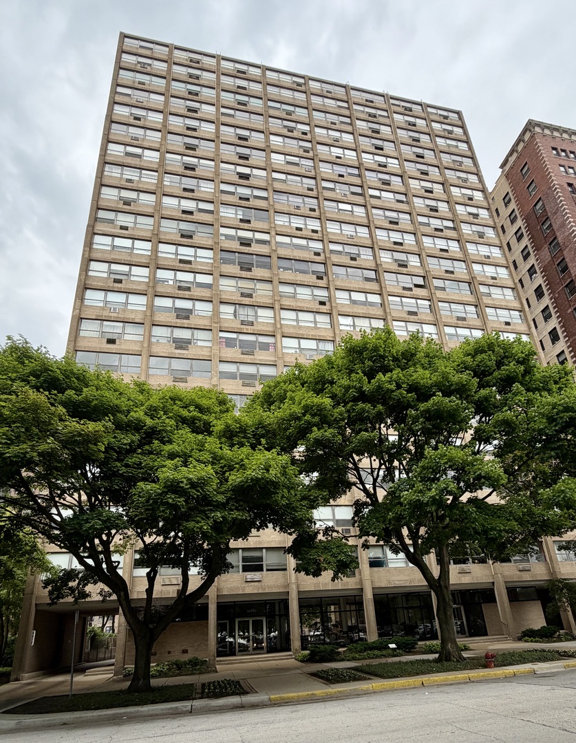 5530 South Shore Drive