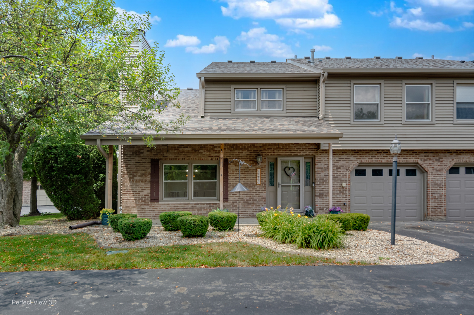 15657 ERIN Lane