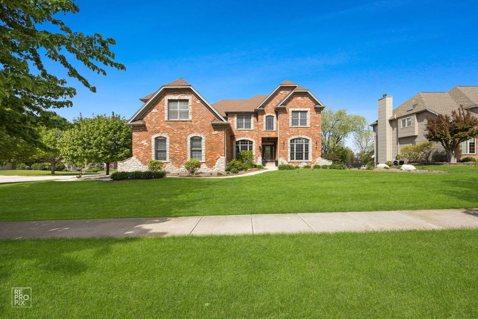 600 Willow Street