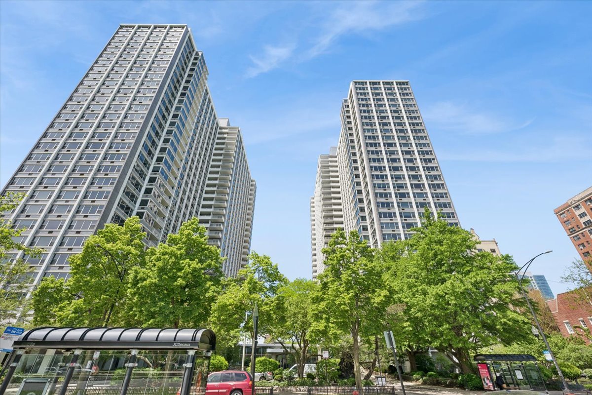 4250 Marine Drive