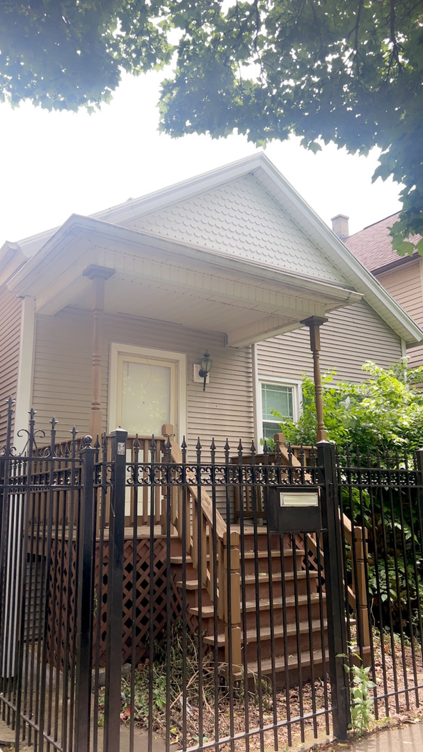 2163 Rockwell Street