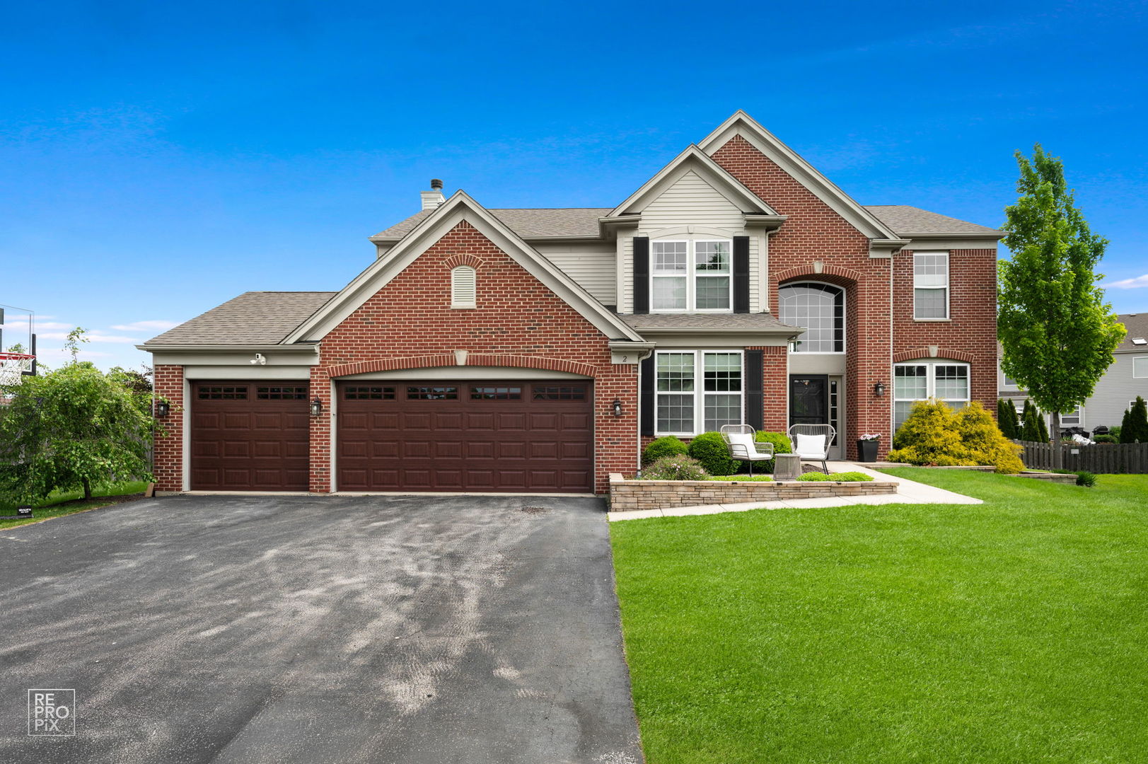 2 Marshall Ash Court