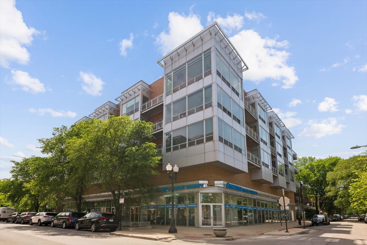 3920 SHERIDAN Road