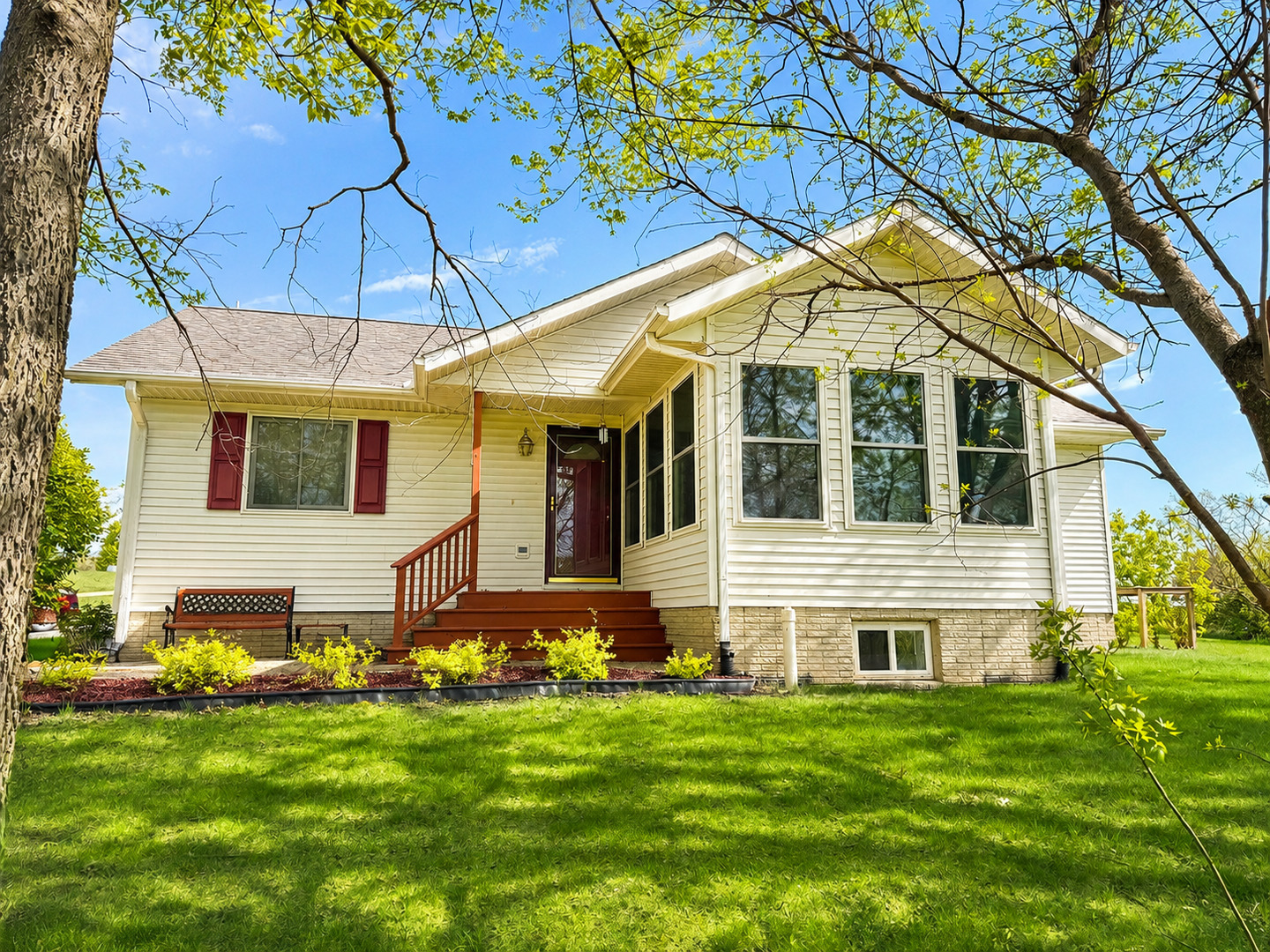 12-211 Rosewood Lane