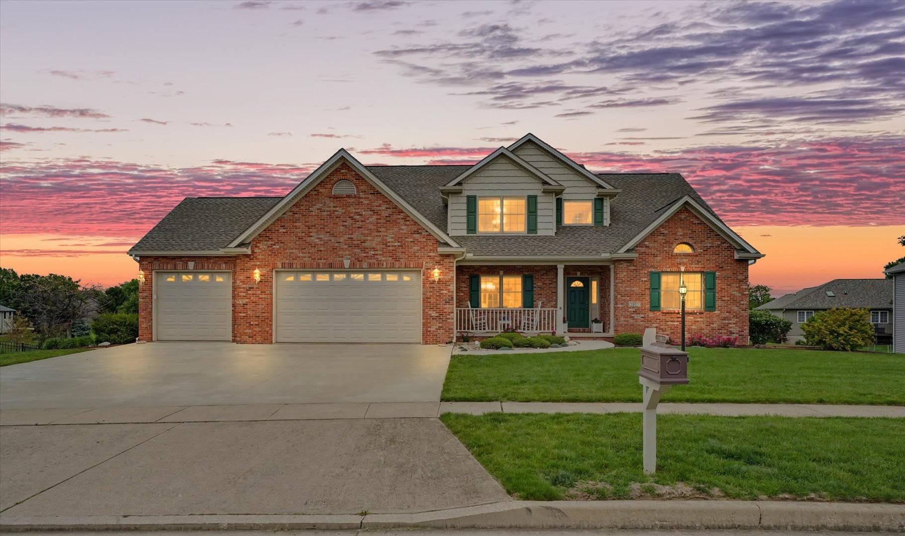 1402 Alydar Drive
