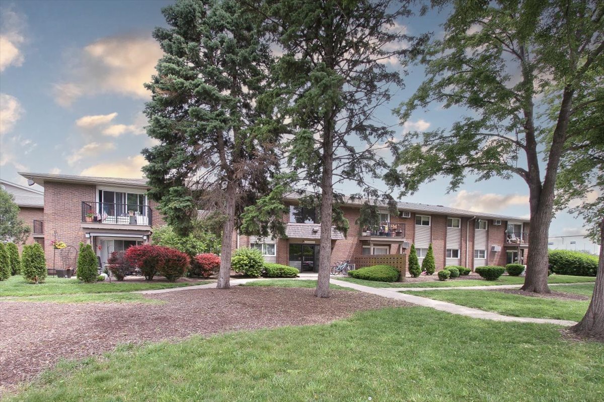2300 Old Tavern Road