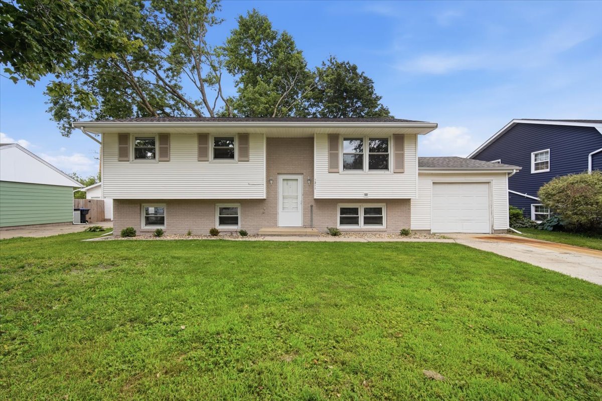 1311 Townley Drive