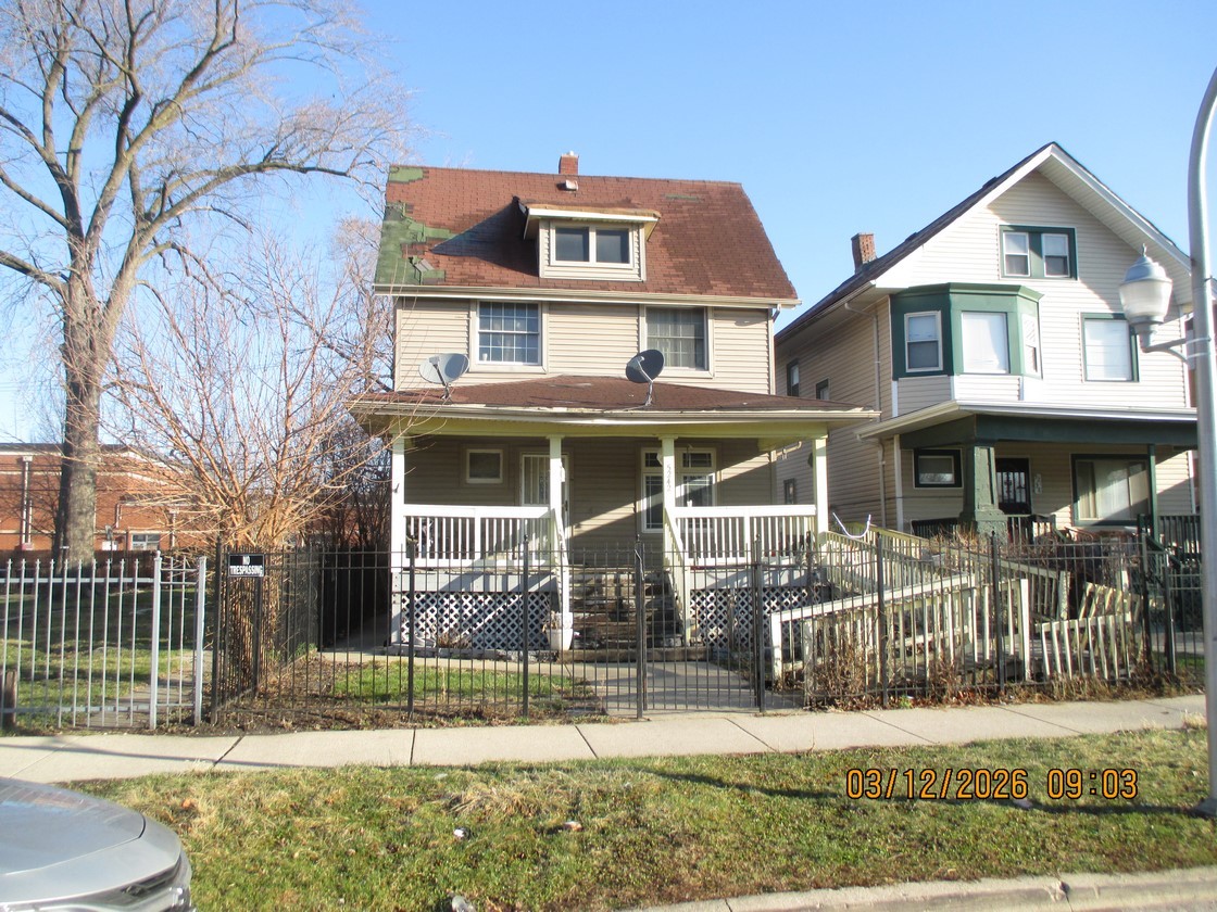 5242 Monroe Street