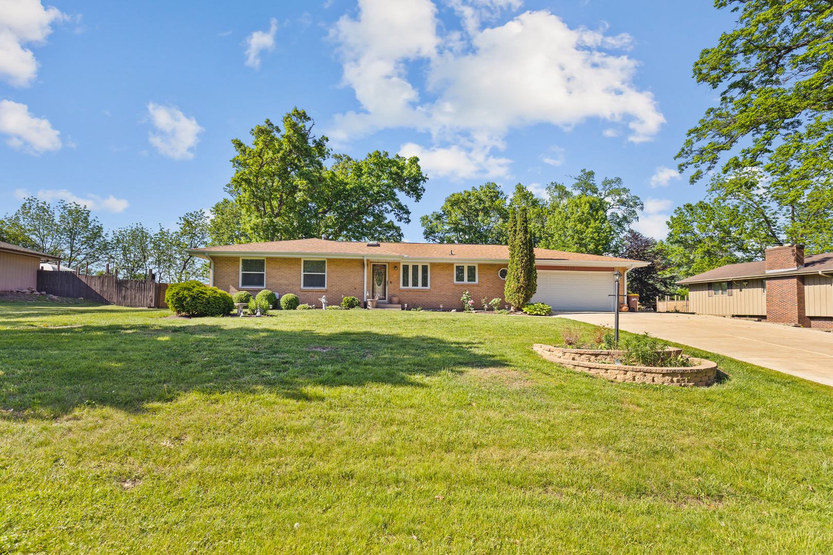 7632 Larwinn Drive
