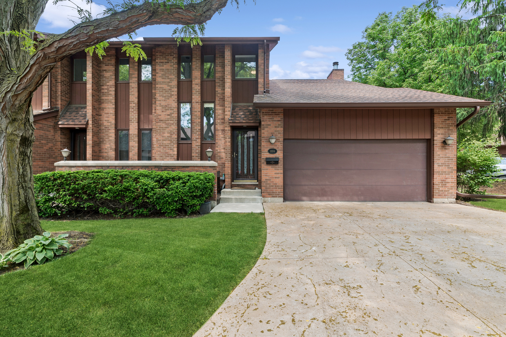 1016 Rene Court