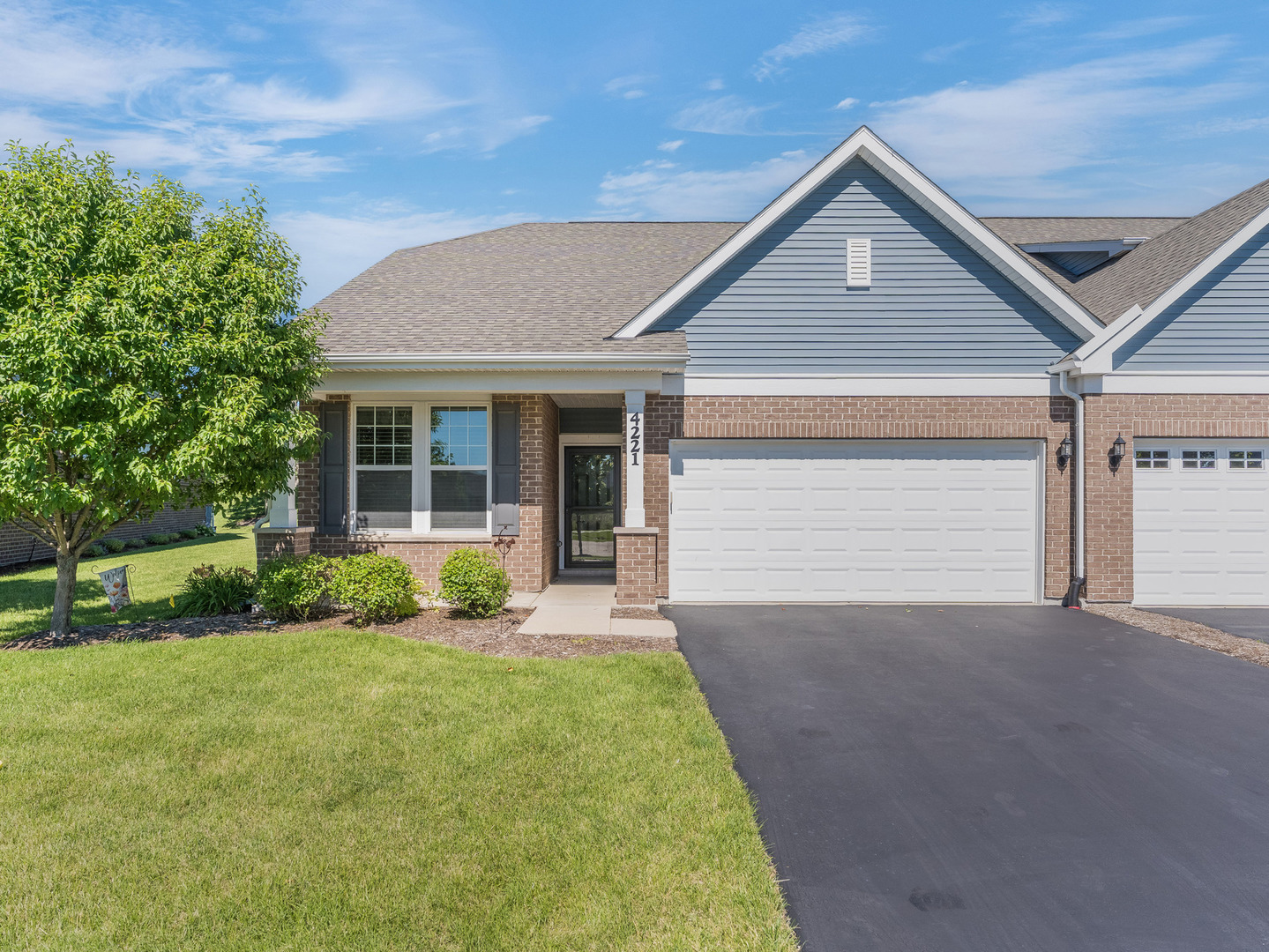 4221 Lobo Court