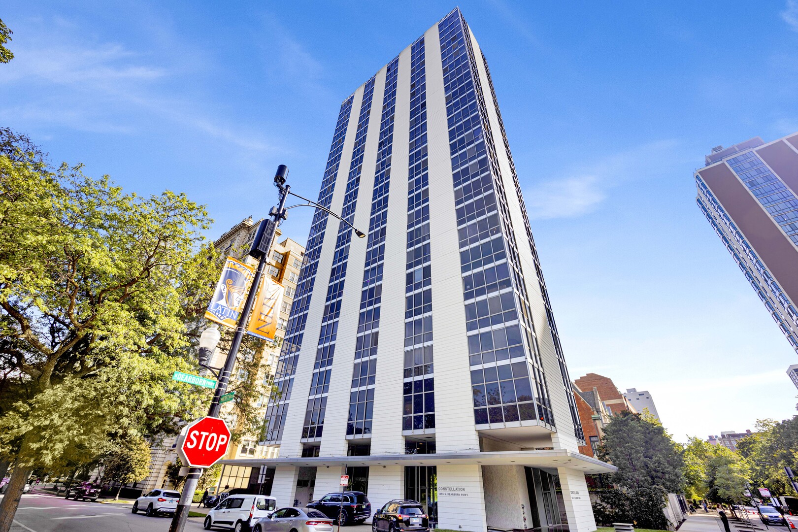 1555 Dearborn Parkway