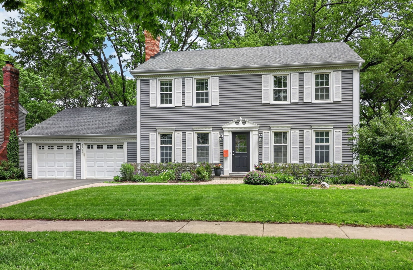 305 Tanglewood Lane