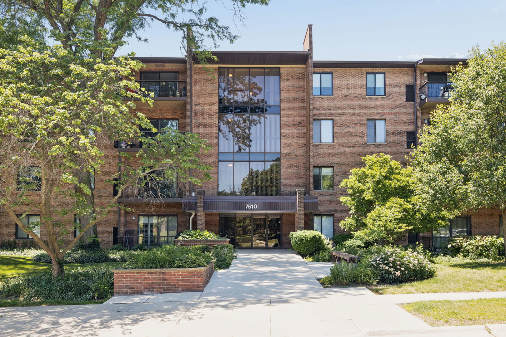 7510 Farmingdale Drive
