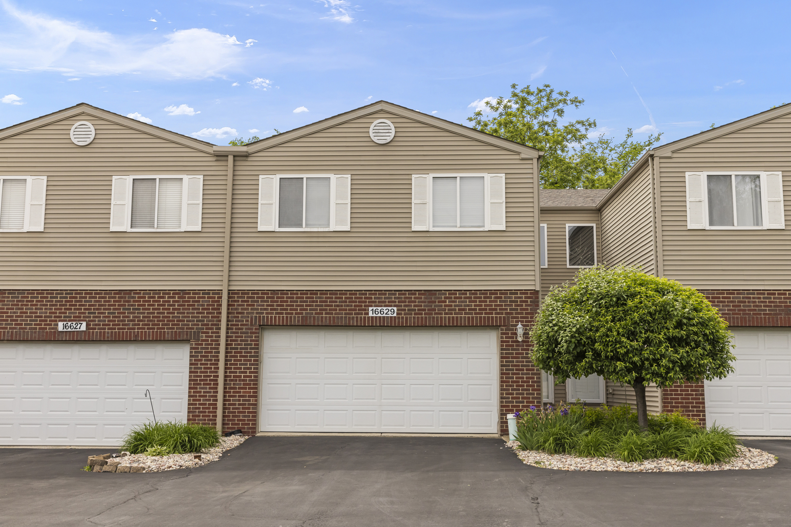 16629 Willow Walk Drive