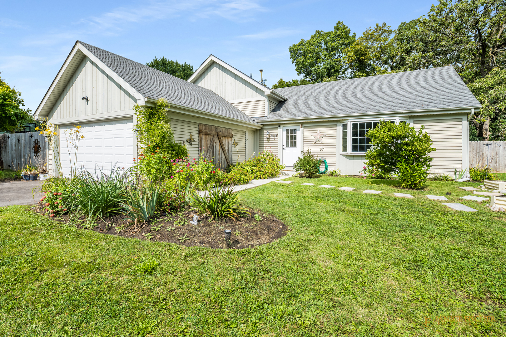 11402 Halma Lane