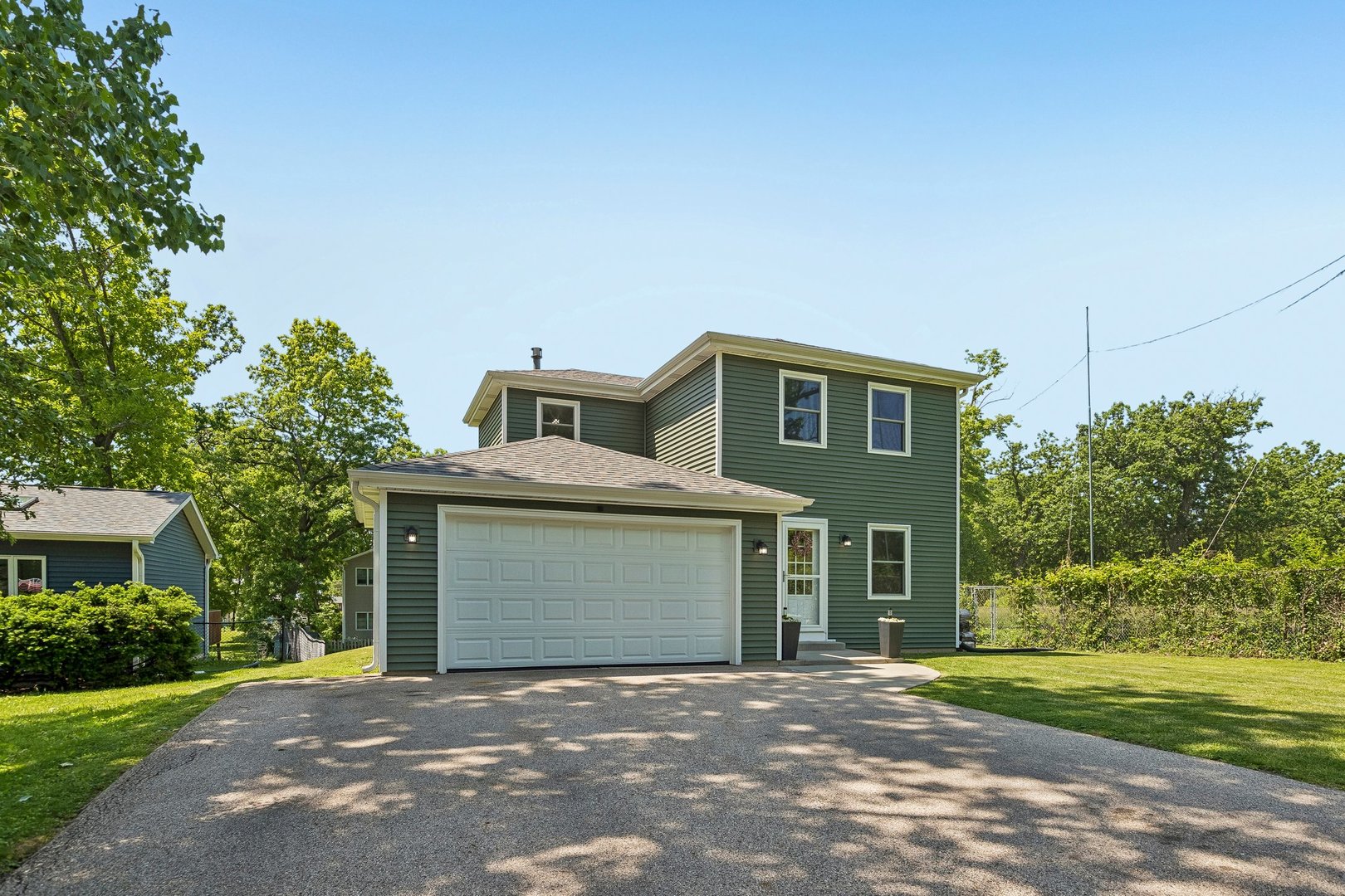 826 Elm Avenue