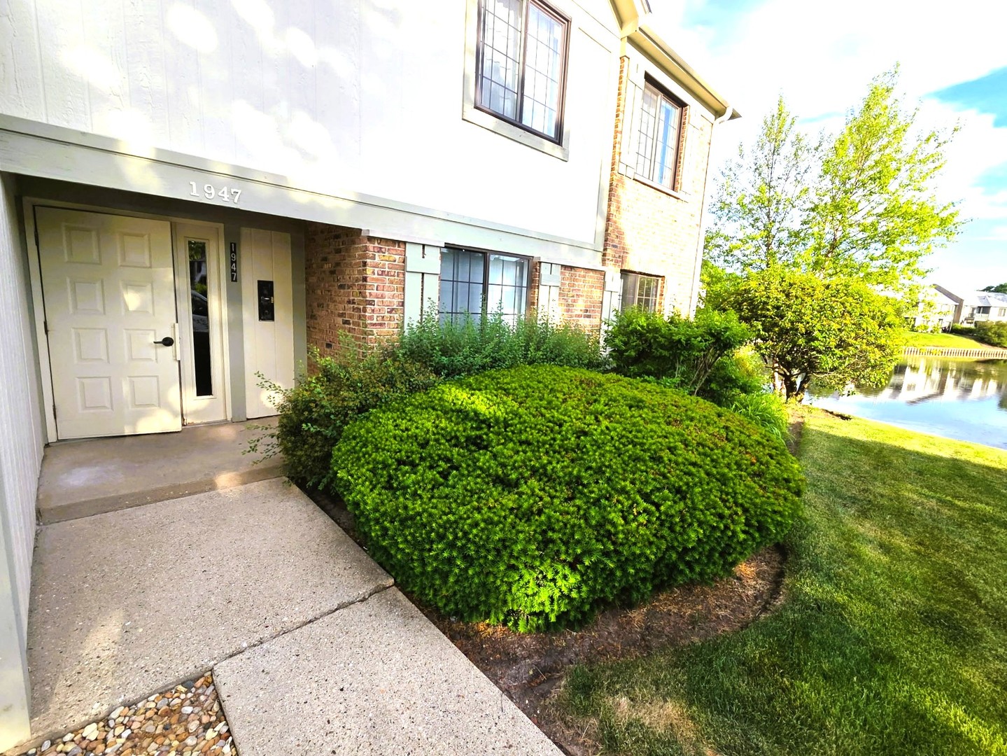 1947 Brice Court