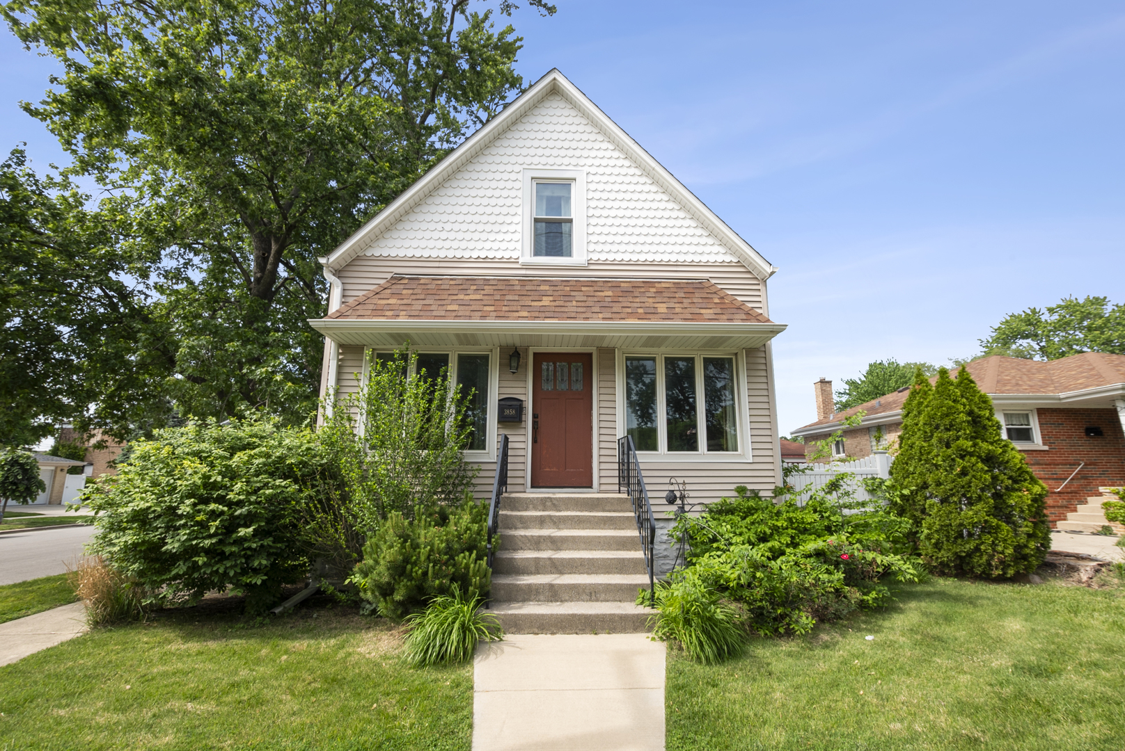 3858 99th Street