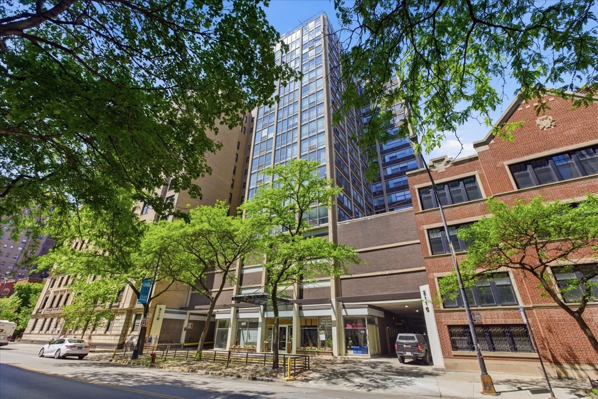 3110 Sheridan Road