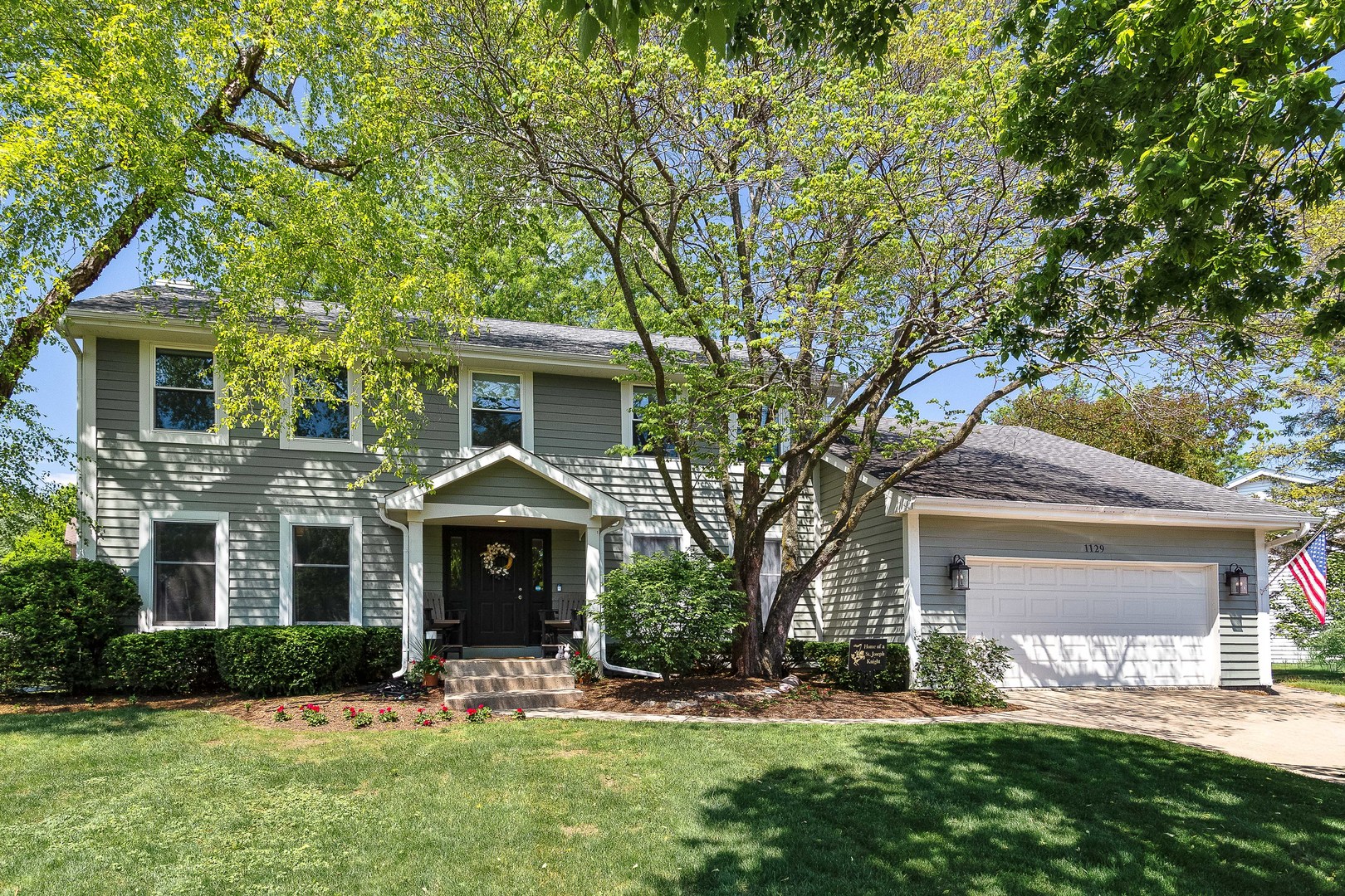 1129 Tamarack Lane