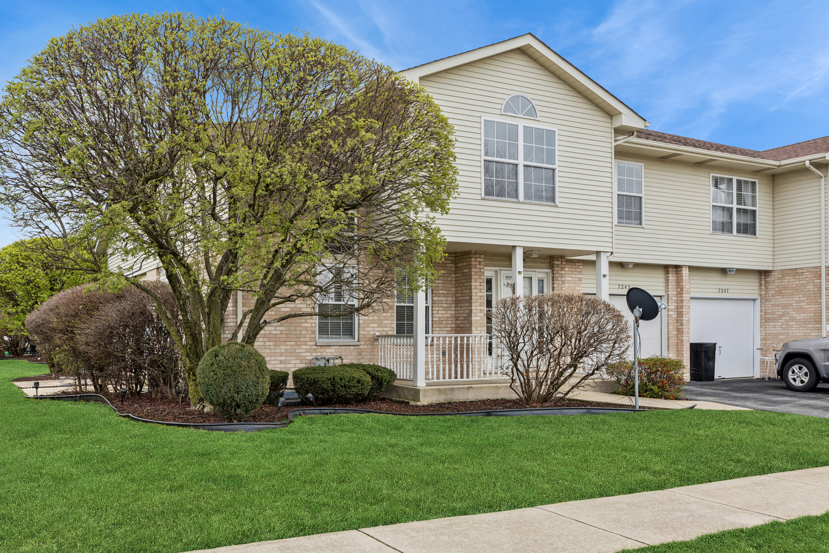 7245 Arbor Lane