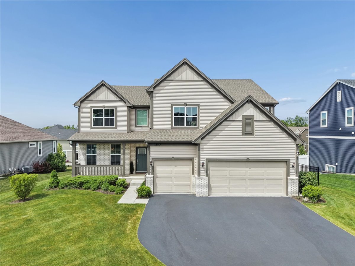 1110 Williamsbury Drive