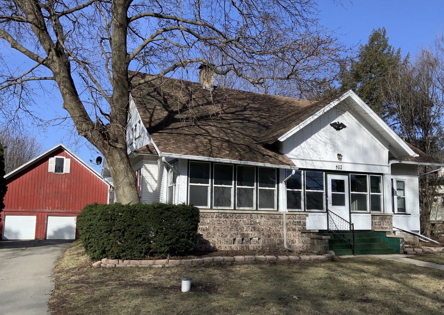 403 Rhodes Avenue