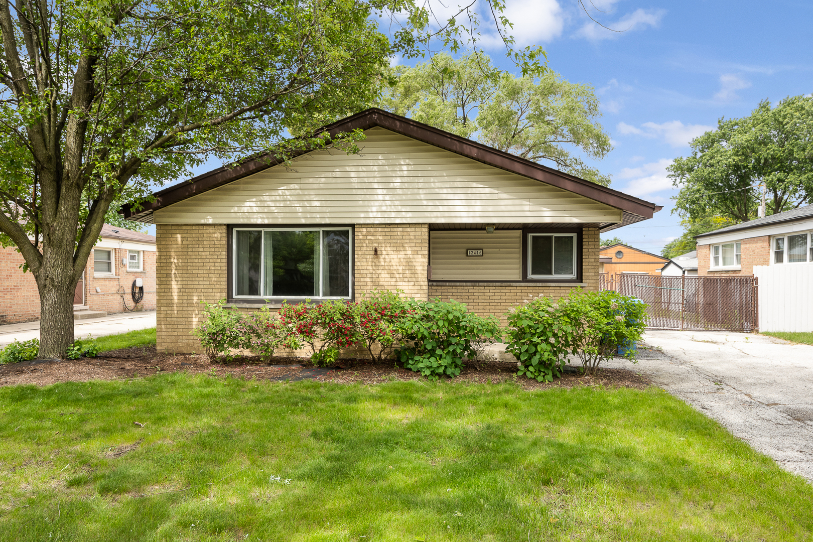 12416 44th Court