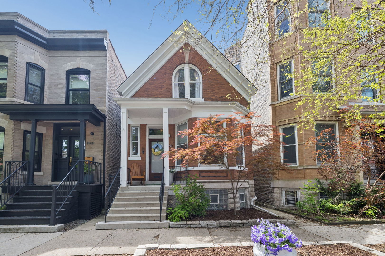 2023 Walton Street
