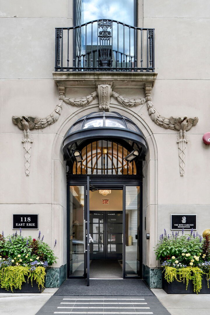 118 ERIE Street