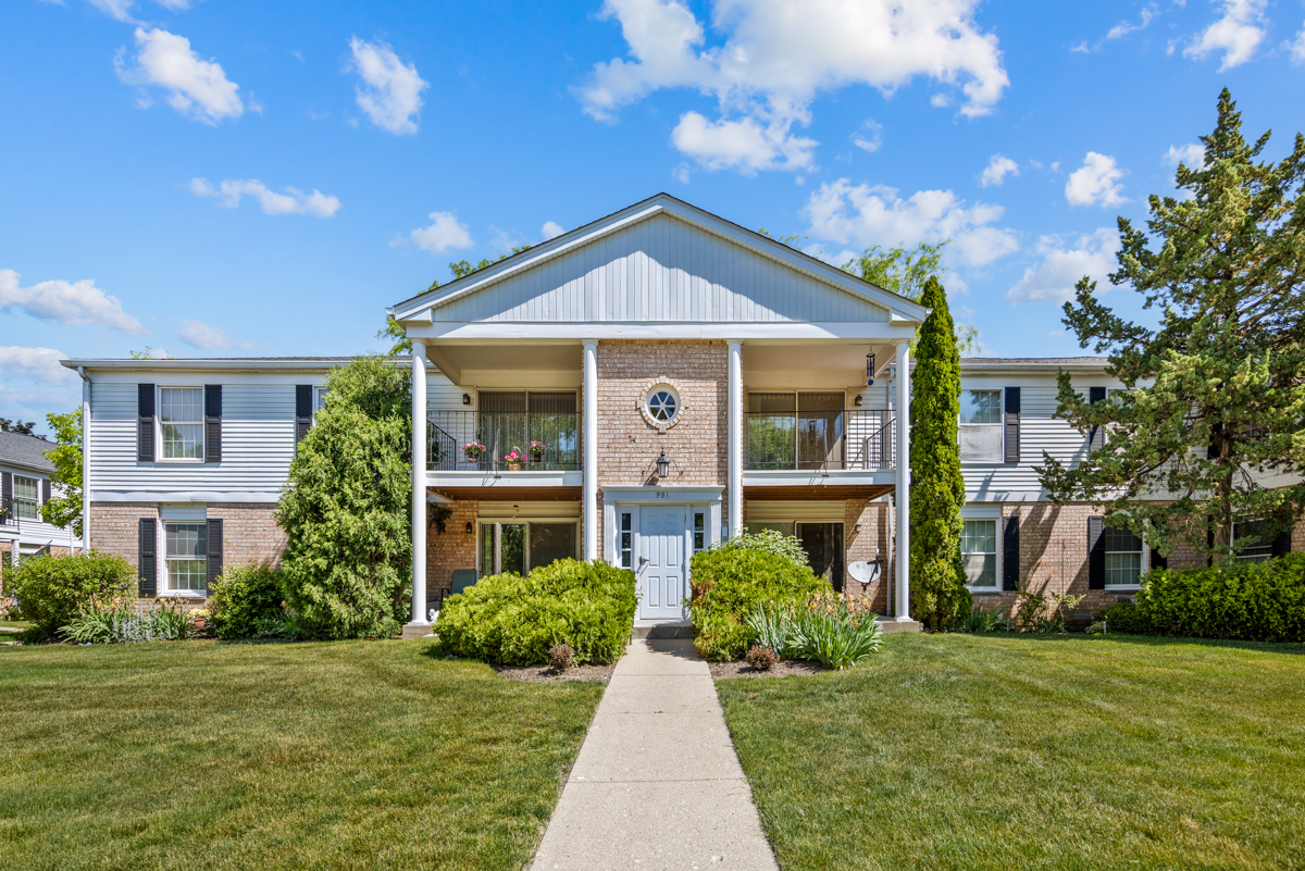 981 Golf Course Road