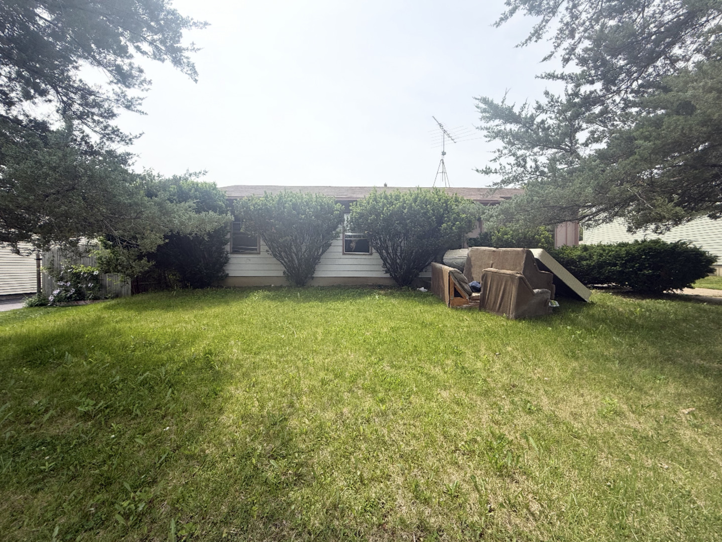 401 Healy Avenue