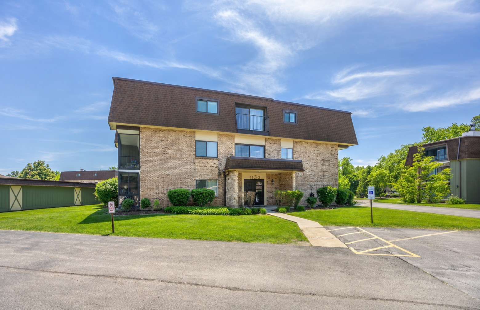 11136 Center Road