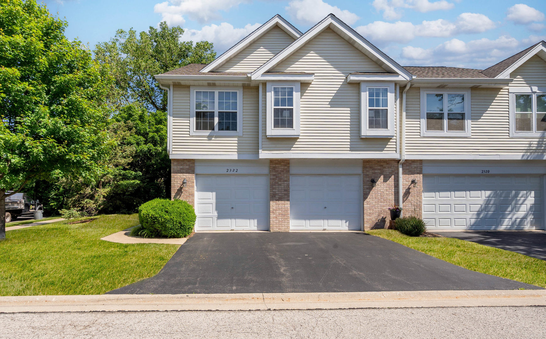2322 Chasewood Drive