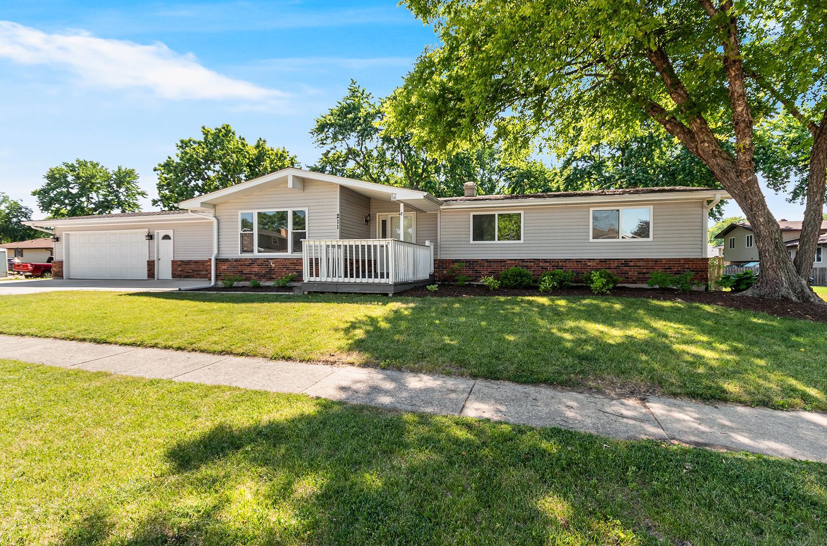 211 Indian Oaks Drive