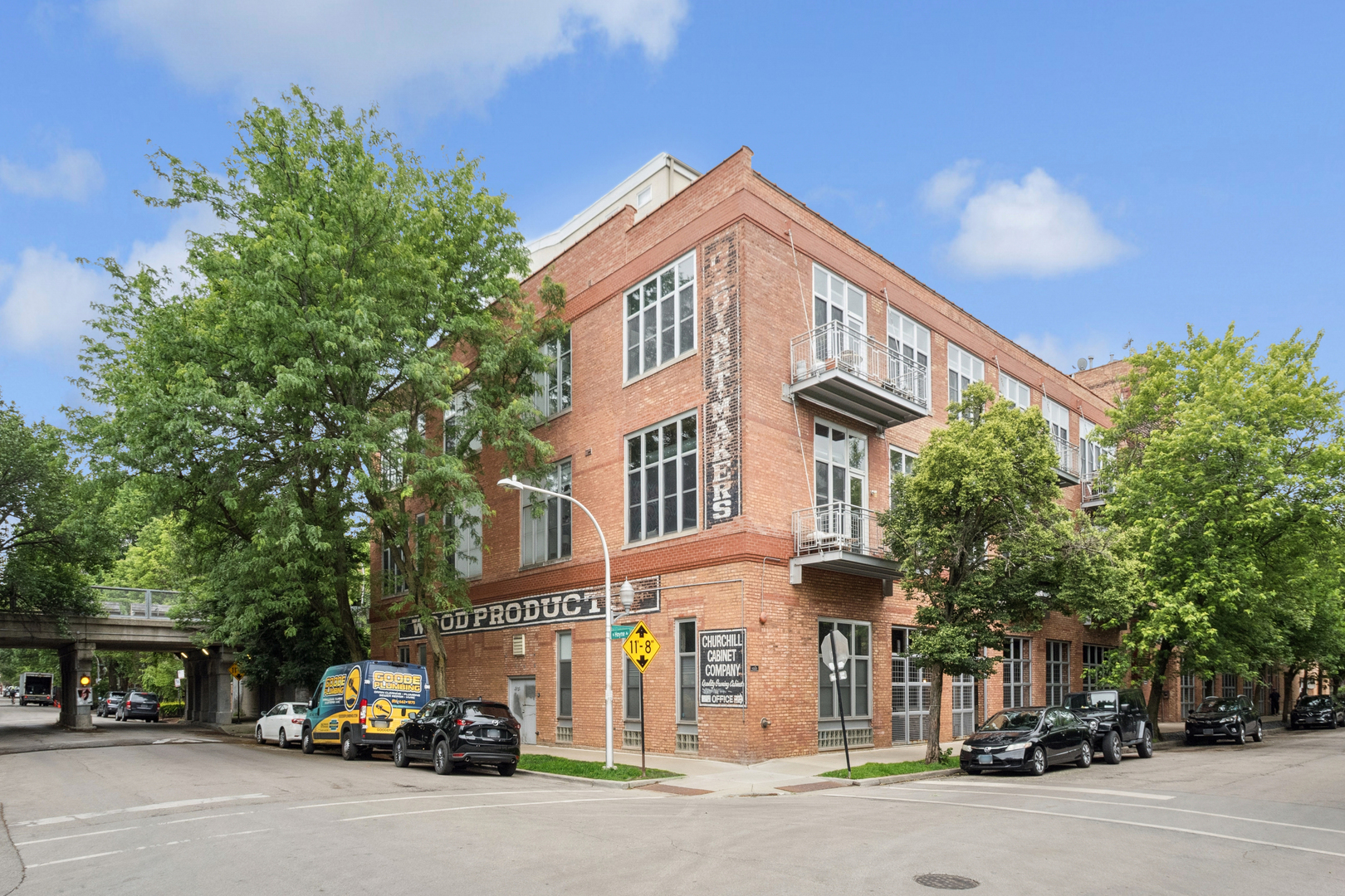 2111 Churchill Street