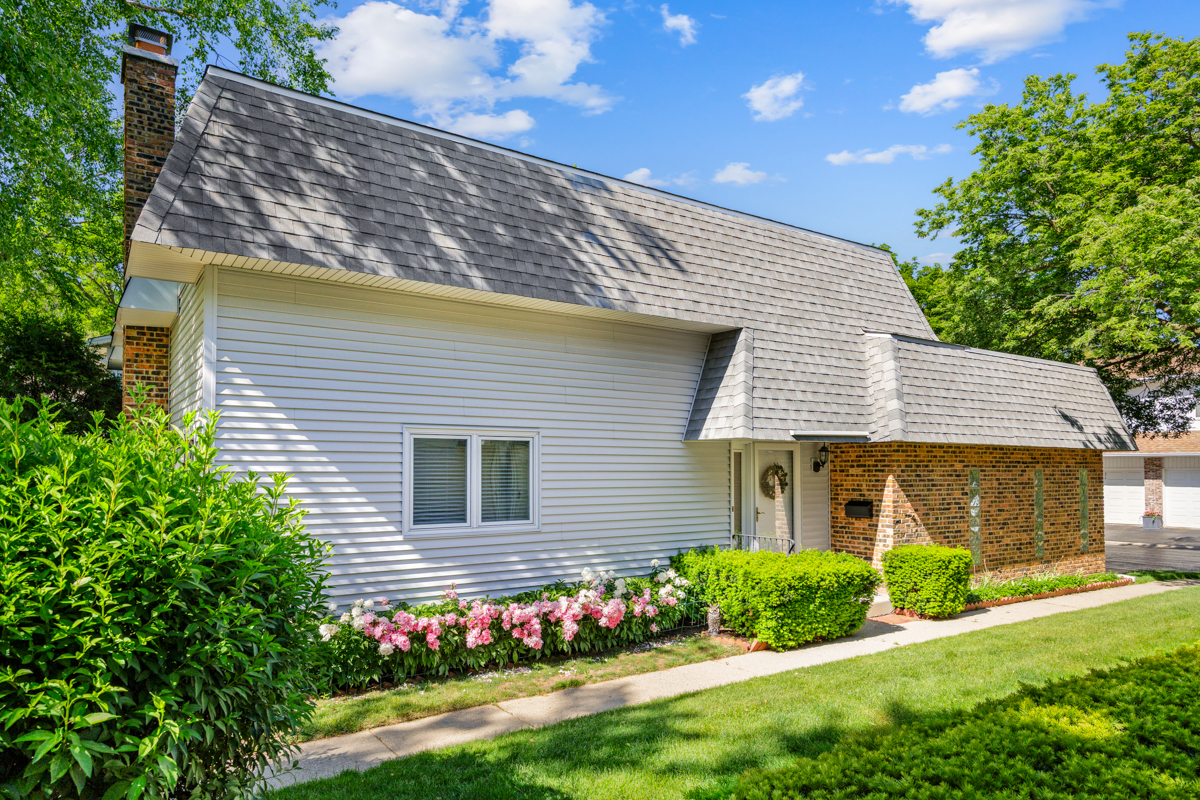 223 Pin Oak Drive