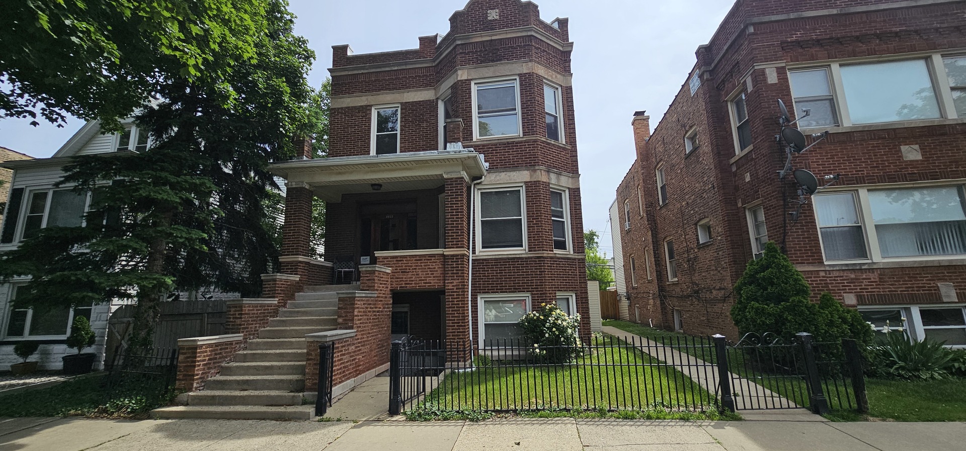 3823 Bernard Street
