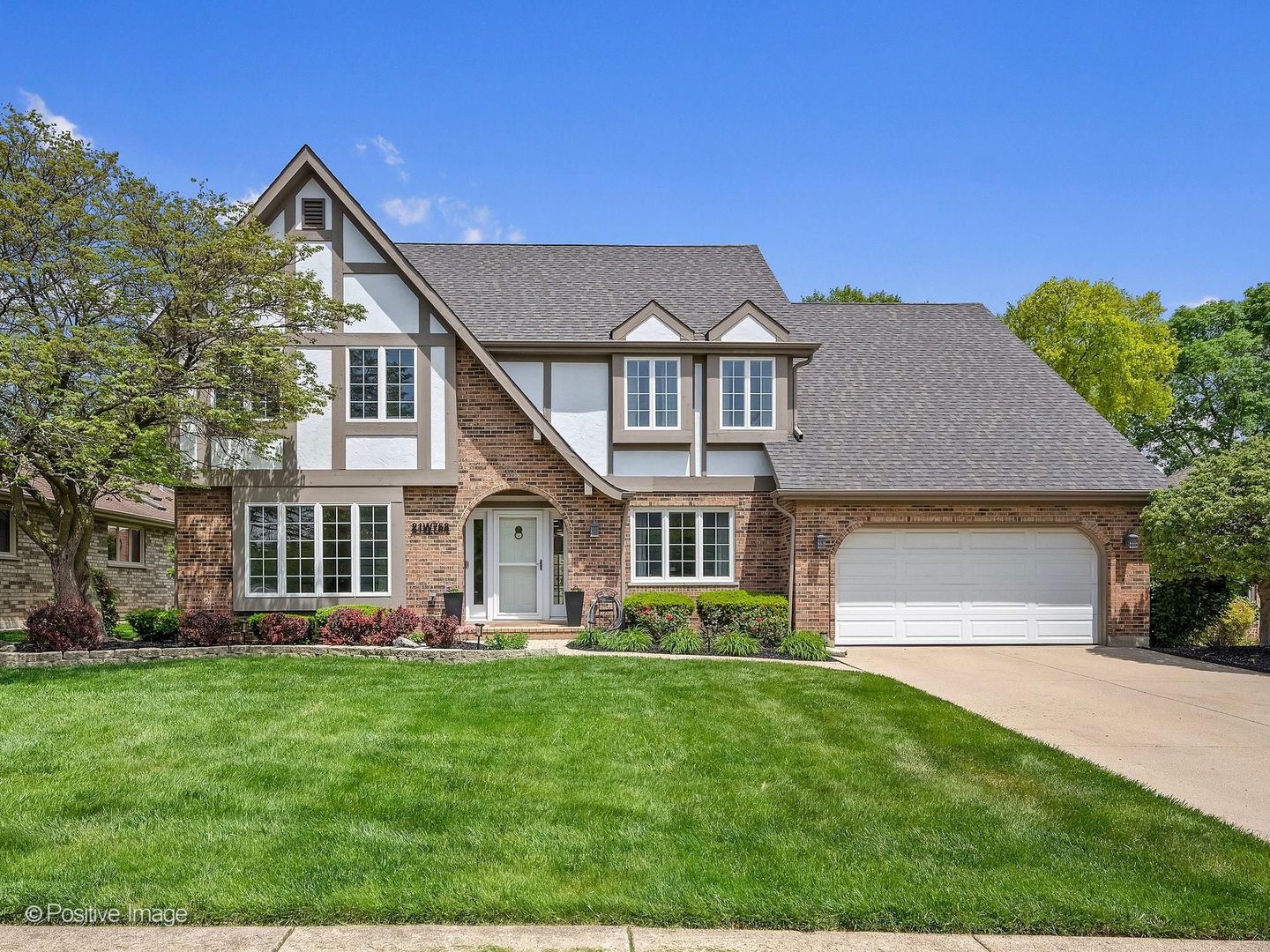 21W768 Mccarron Road