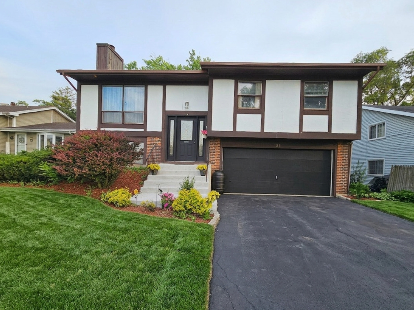 31 Abbeywood Drive