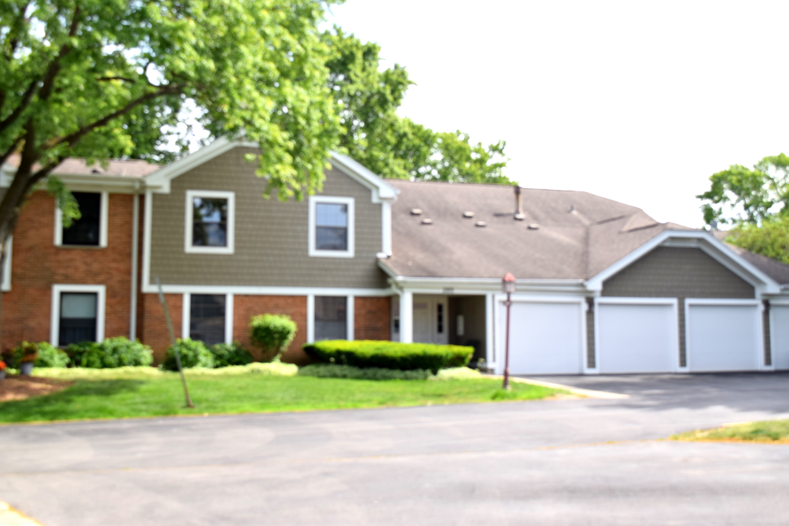 285 Mayfair Lane