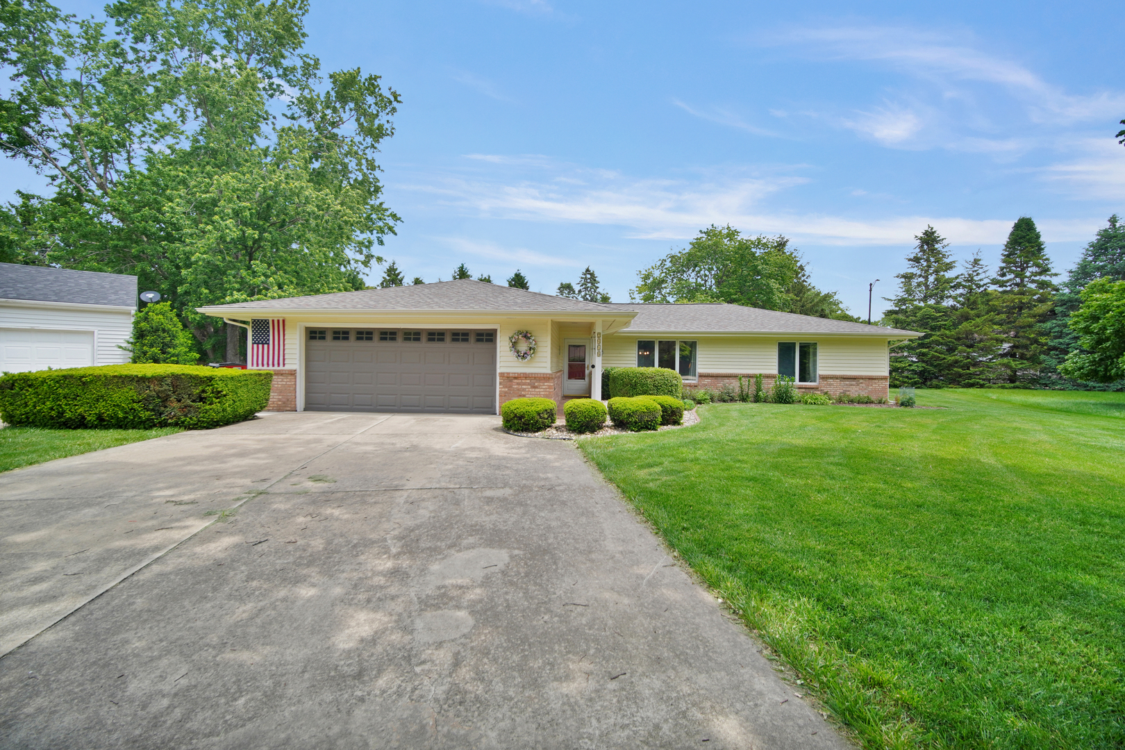 2418 Nottingham Court